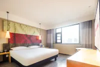 Ibis Hotel (Yongcheng Jinboda Plaza) Hotel di Yongcheng