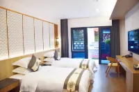 Yuxi Courtyard Hotel