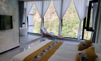 Qianxu Garden Homestay