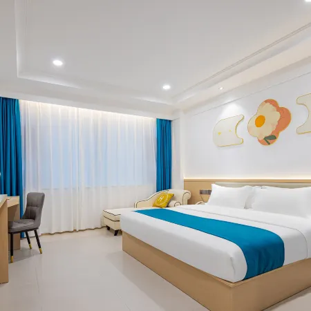 Hongchang Hote (lXingshan High speed Railway Station  Store))