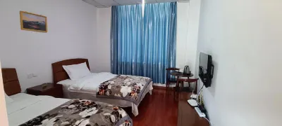 Chona Lebugou Tourist Service Center Hotel