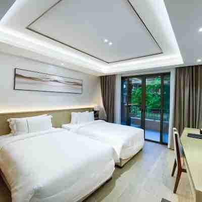 Oasis Forest Hotel Rooms