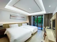Oasis Forest Hotel