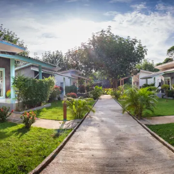 Enda Lanta Bungalows Hotels near Lanta Monkey School