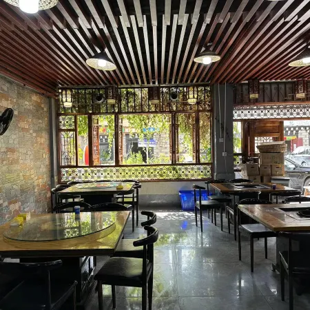 Daocheng Aden Nianxiang  Hotel