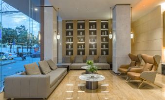 Kunming Zhimei Hotel (Tongde Square, Yunnan University of Finance and Economics Branch)