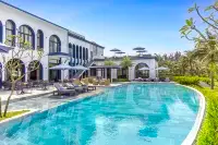Wyndham Royal Beachfront Resort & Spa Danang - De lujo