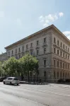 Hotel Oktogon Haggenmacher by Continental Group Hotel dekat Kastil Buda - Istana Kerajaan (Kiralyi Palota)