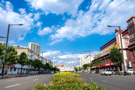 Datong Saishang Business Hotel