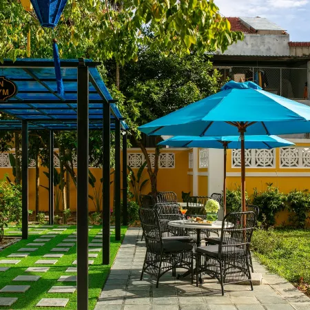 La Charm Hoi An Hotel - Peaceful Boutique In Old Town
