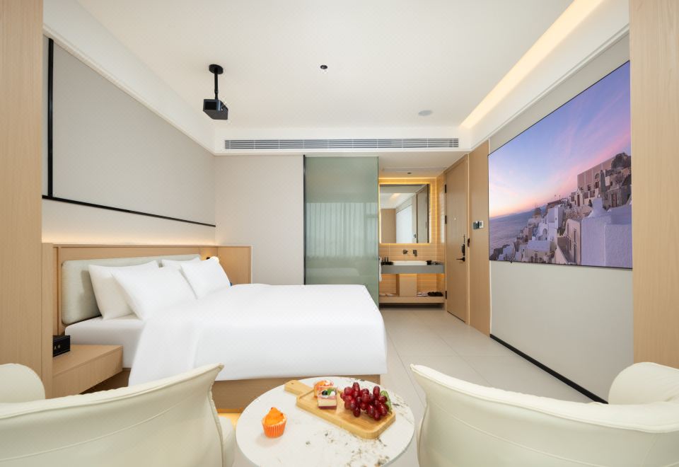 1. 싼야 야저우 풀..