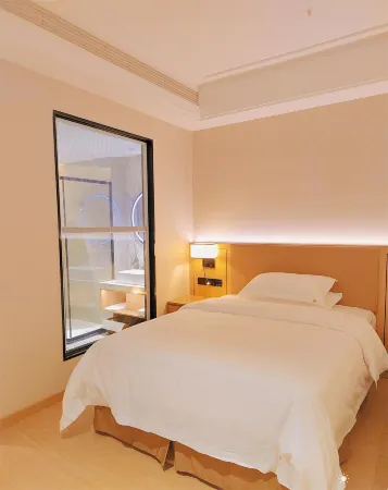 Hotel Vines Отели рядом с достопримечательностью «Langqi Island»