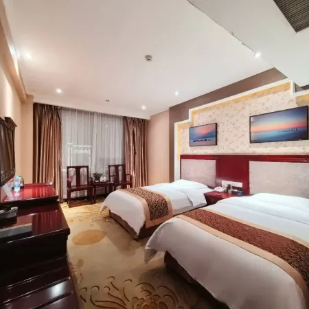 Oupai Jindi Grand Hotel (Xinyang International Trade City East Railway Station)
