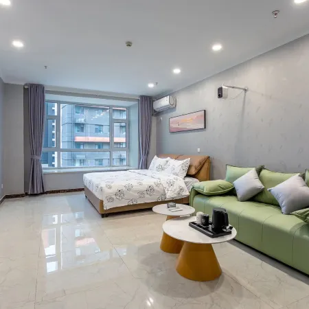 Mountain Bamboo Inn (Linyi Huqiang Commercial Street Store)