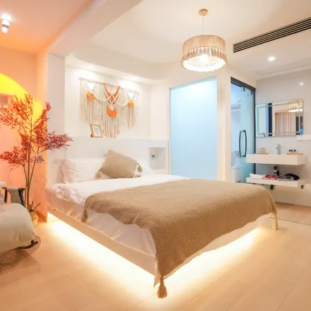 Shiqi Ruoshuiju Exquisite Homestay