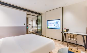 Ni Hao Hotel (Wuhan Guanggu Er Road)