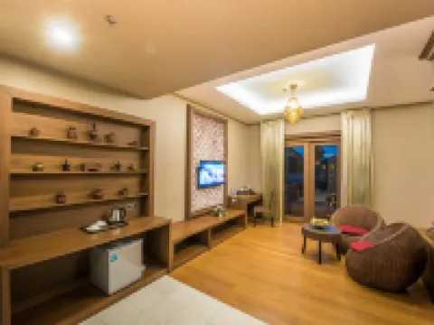 โรงแรมรอยัลพาเลส โรงแรมในพุกาม