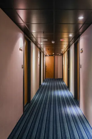 Giant Rich Hotel Отели рядом с достопримечательностью «Yonglian Temple»