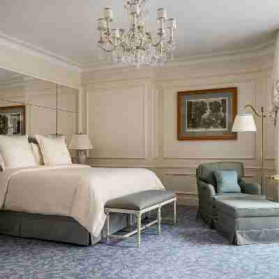 Four Seasons Hotel George V Paris Rooms