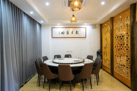 Fozi Mountain Villa Отели в г. Цженхэ