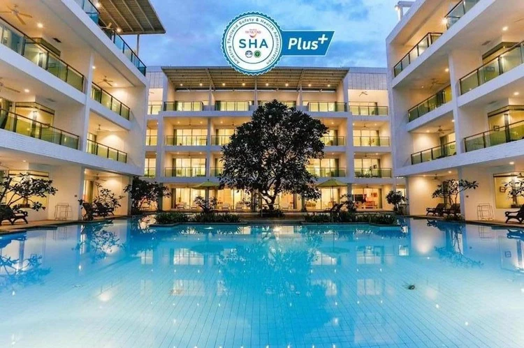 รูปภาพของดิ โอลด์ ภูเก็ต - กะรน บีช รีสอร์ท