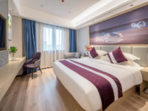 逸喆ホテル（寧明花山德華歩行街） 寧明のホテル