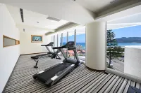 CT GREEN BAY HOT-SPRING HOTEL - gimnasio