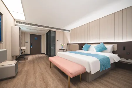 HanTing Hotel (Zigongshi Zhengfu Huidong Road) Отели рядом с достопримечательностью «Zigong Flower Sea»