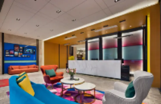 Guangzhou TianHe Hotel  (Panyu Shiqiao Subway Station)