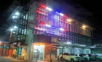 Sisaket PonTaWin Budget Inn