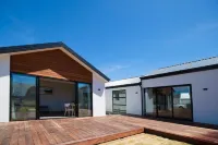 RodmanStar Apartment