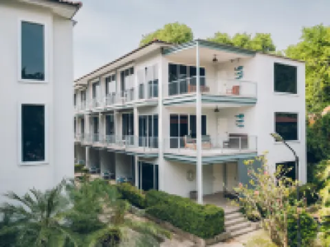 คอมโบ บีช โฮเทล สมุย โรงแรมในเกาะสมุย