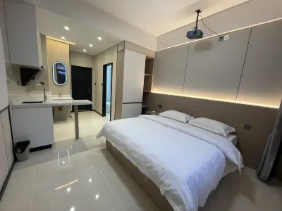 Dongfeng Qiduo Apartment Hotels in Dongfeng