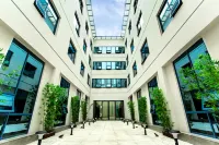 Borrman Hotel (Huaihua High Speed Railway South Station Wanda Plaza)
