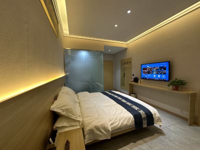 Hotels in Orange
