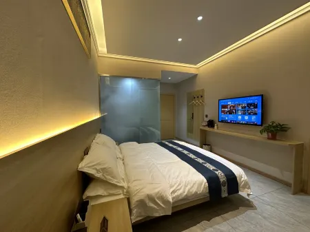 Hotels in Orange Отели рядом с достопримечательностью «Qinling National Botanical Garden»