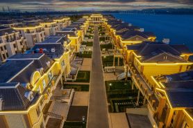 Shijiazhuang Hutuo River Art Ecological Island Hotel