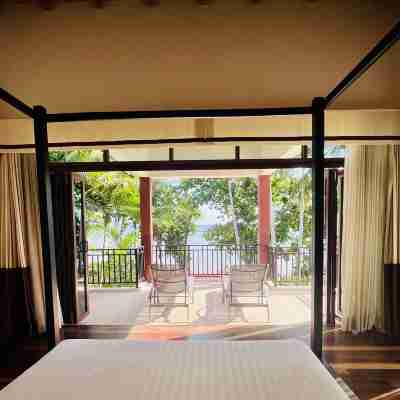 Amatapura Beachfront Villa 15 Rooms