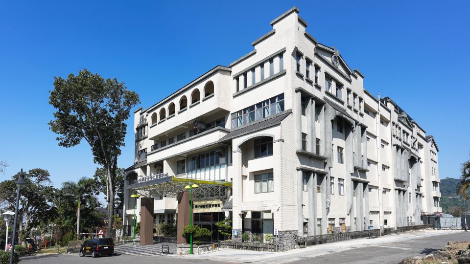 Hoya Hot Springs Resort Guanziling (เริ่มต้น ฿ 3,480)
