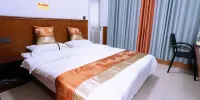 Yuedu Holiday Inn - Acogedora Sala De Reina