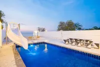Seafront Serene Private 4BR Pool Villa - VVP31.15