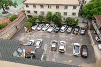 Yibo·Yuemei Hotel (Gufu Street, Anshun Ancient City) - 駐車場