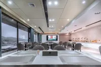 Mingyue Lake Hotel Long An Hotels in Long'an