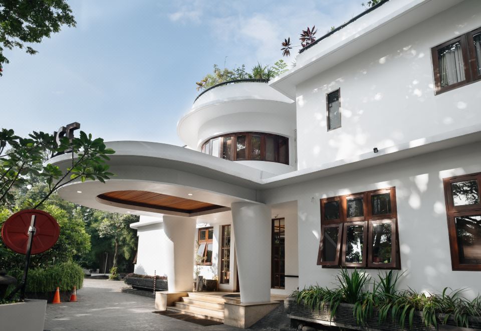 House - Sangkuriang DagoOver view