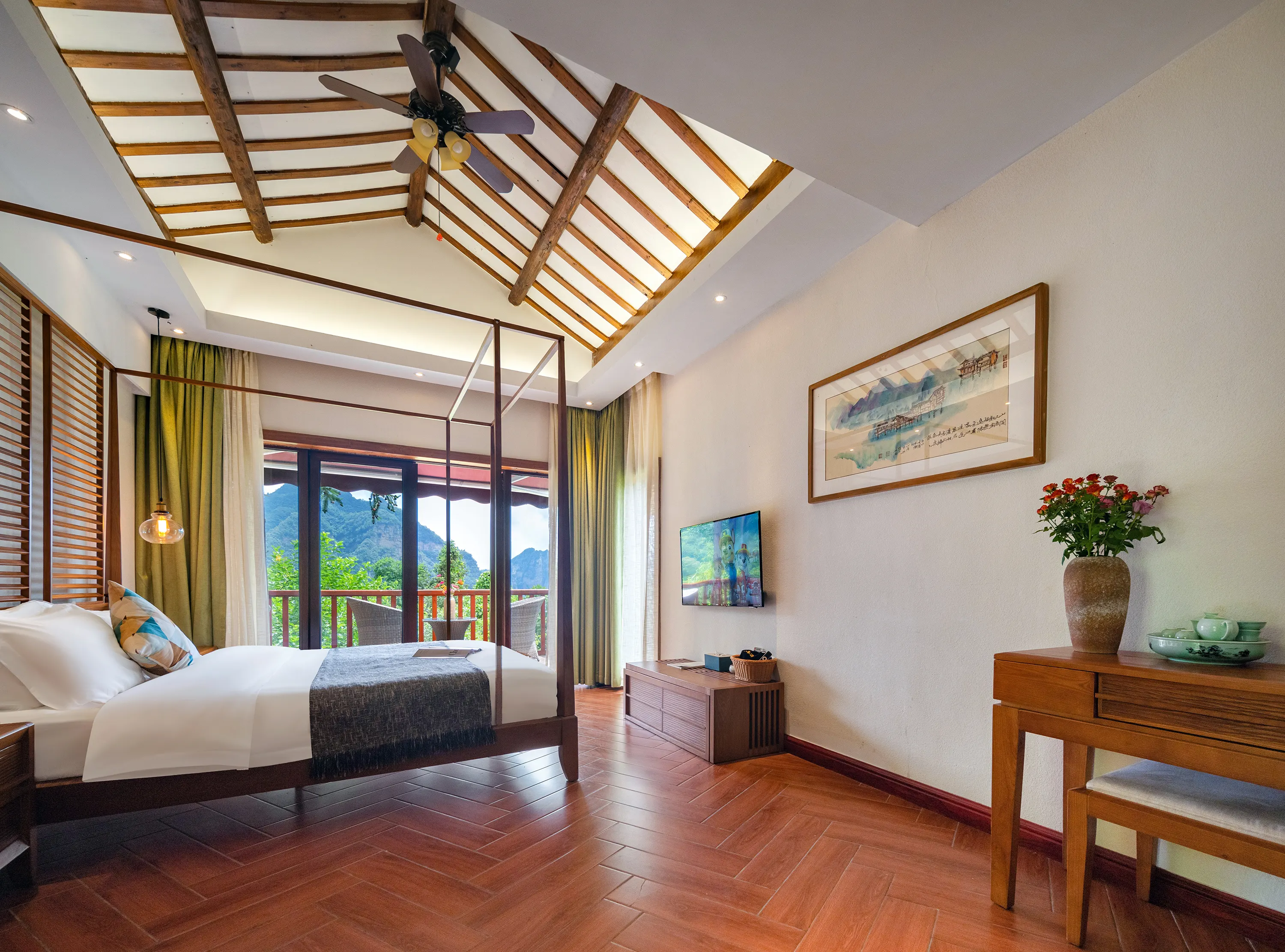 Zhangjiajie Ldyllic Pondside Timber Lodge Rum Photos