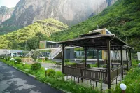 Shanshuiju Hotels in Huguan