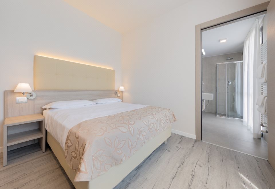 Quality Hotel Delfino Venezia Mestre Over view