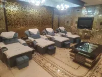 Rong Tai Auto Industry Business Center Hotel