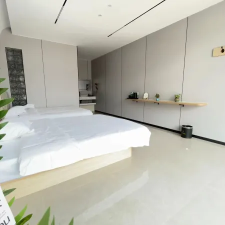 Shanshui Homestay (Saihanba Scenic Area)