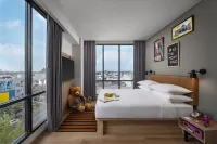 Moxy Solo Các khách sạn ở Serengan